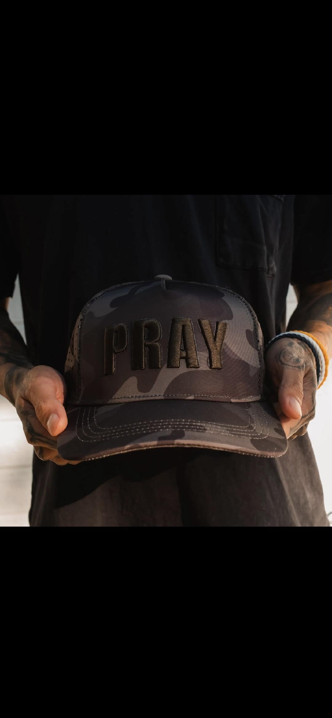 File Edit View PRAY - Camo Hat – THE BLOOMFIELD EDIT